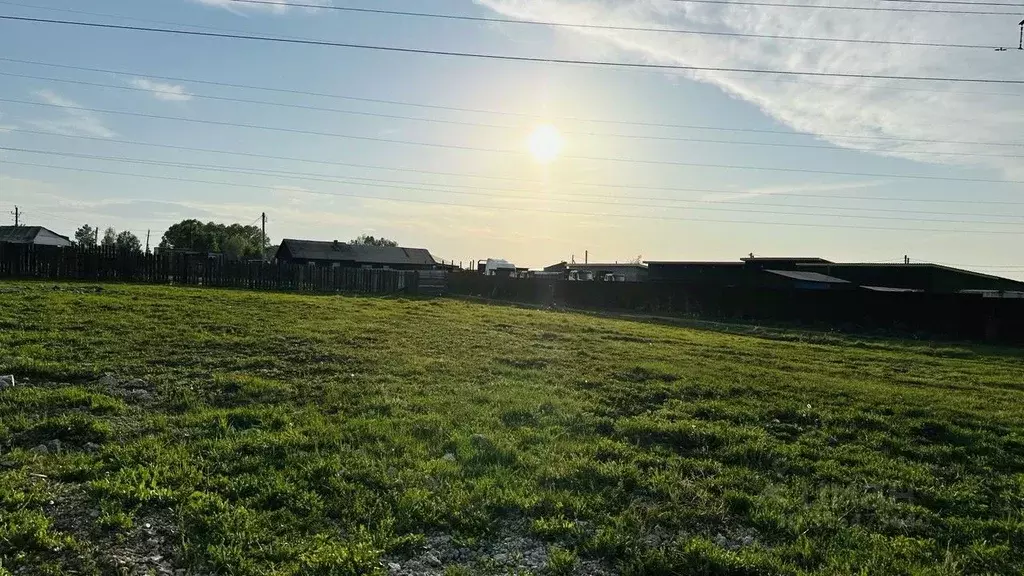 Участок в Иркутская область, Иркутский муниципальный округ, с. ... - Фото 0