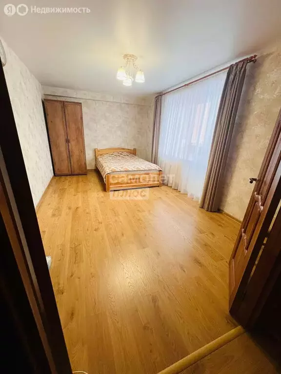 2-комнатная квартира: Ижевск, улица А.Н. Сабурова, 17 (56 м) - Фото 1