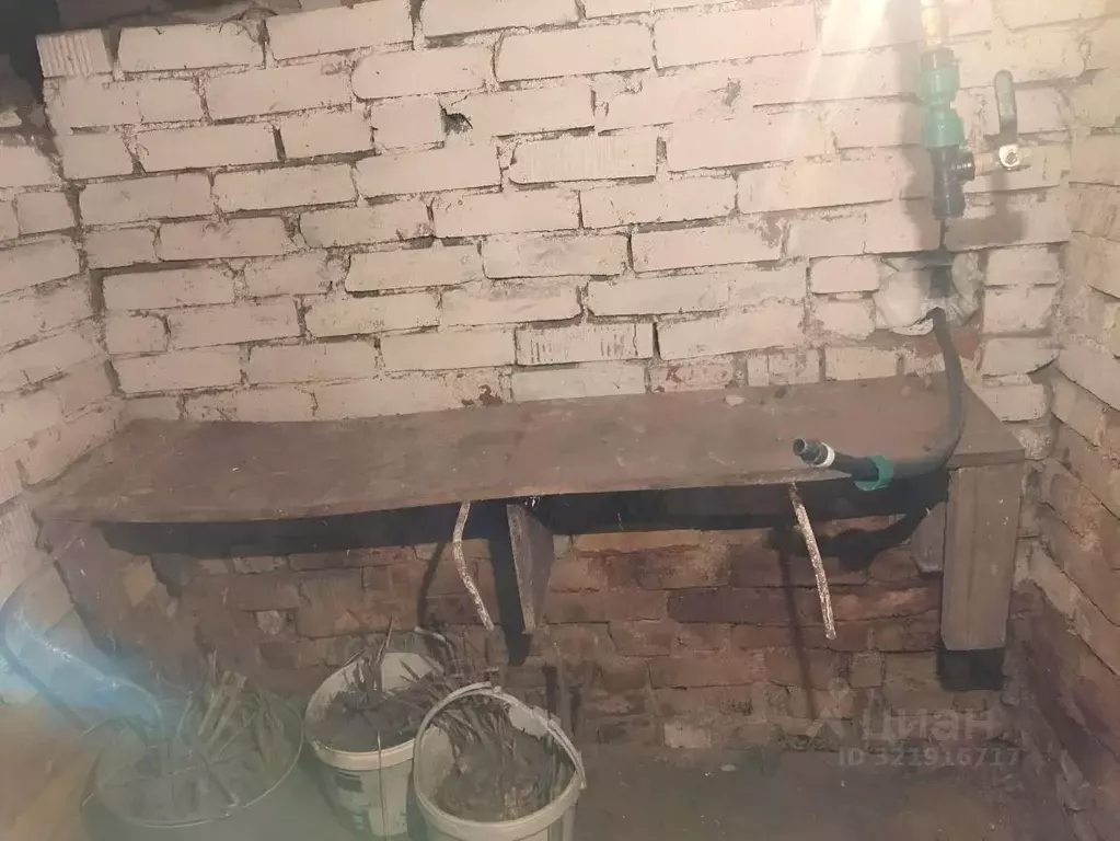 Дом в Кемеровская область, Новокузнецк ул. Коммунарка, 81 (45 м) - Фото 1