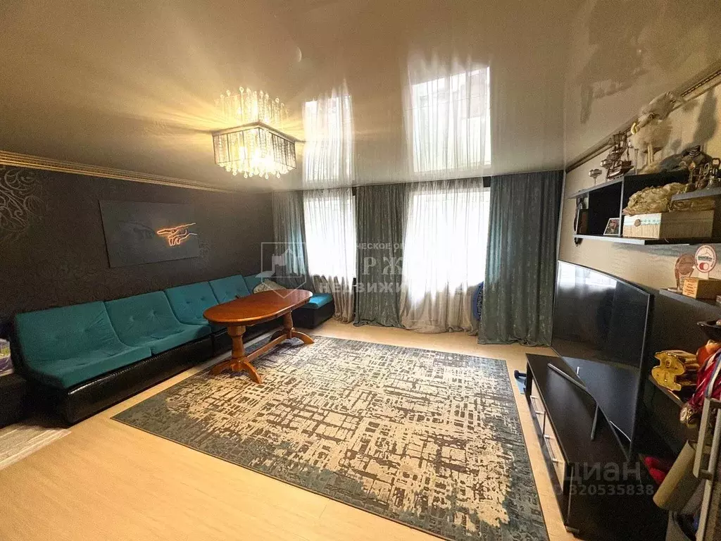 3-к кв. Кемеровская область, Кемерово просп. Ленина, 87 (70.2 м) - Фото 2