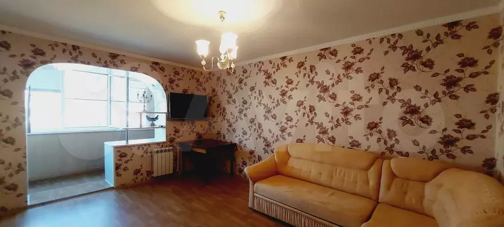 3-к. квартира, 60 м, 5/5 эт. - Фото 0