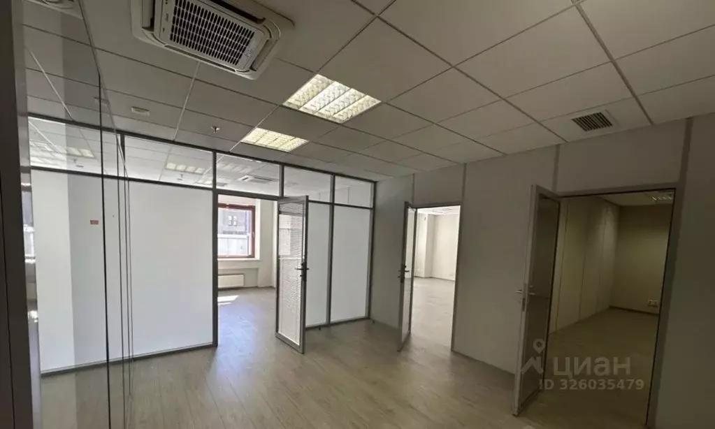 Офис в Санкт-Петербург Петроградская наб., 20 (388 м) - Фото 1