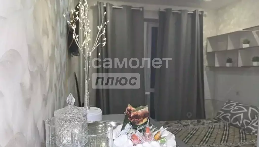 Студия Тюменская область, Тюмень ул. Новоселов, 107к2 (15.0 м) - Фото 1