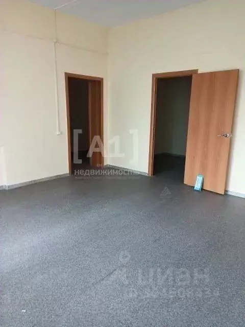 Помещение свободного назначения в Челябинская область, Карабаш ул. ... - Фото 2