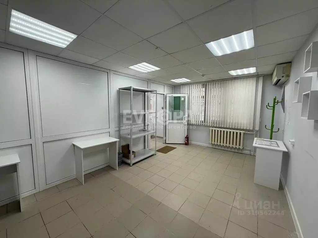 Офис в Ульяновская область, Ульяновск просп. Хо Ши Мина, 21Б (54 м) - Фото 1