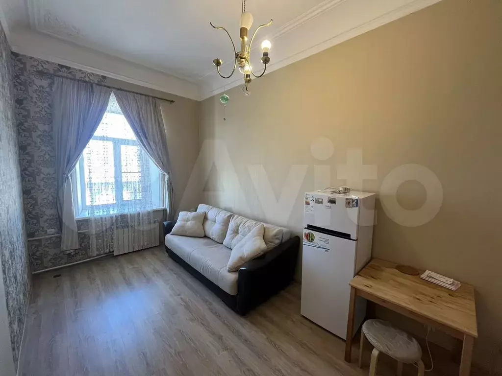 Комната 19 м в 7-к., 5/6 эт. - Фото 0