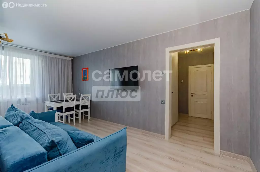 3-комнатная квартира: Челябинск, улица Клайна, 9 (64.6 м) - Фото 1