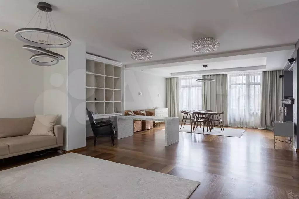 3-к. квартира, 230 м, 6/7 эт. - Фото 1