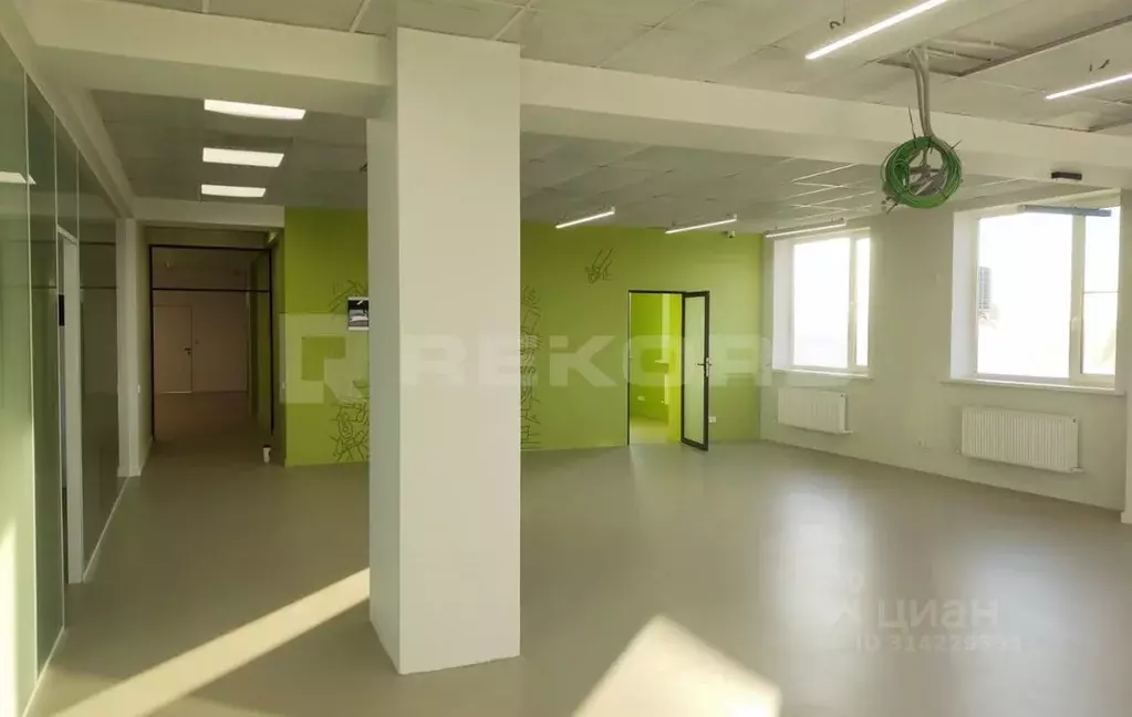 Офис в Санкт-Петербург 1-й Верхний пер., 2 (379 м) - Фото 0