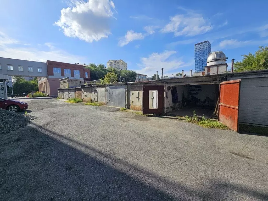 Гараж в Челябинская область, Челябинск просп. Ленина, 69 (18 м) - Фото 2