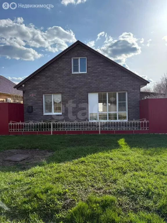 Дом в село Ильинка, Советская улица (83.8 м) - Фото 1