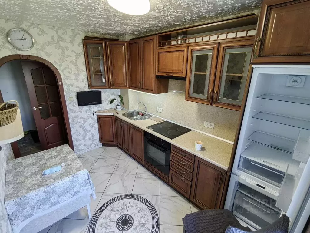 3-к кв. Москва ул. Корнейчука, 36Б (65.0 м) - Фото 0