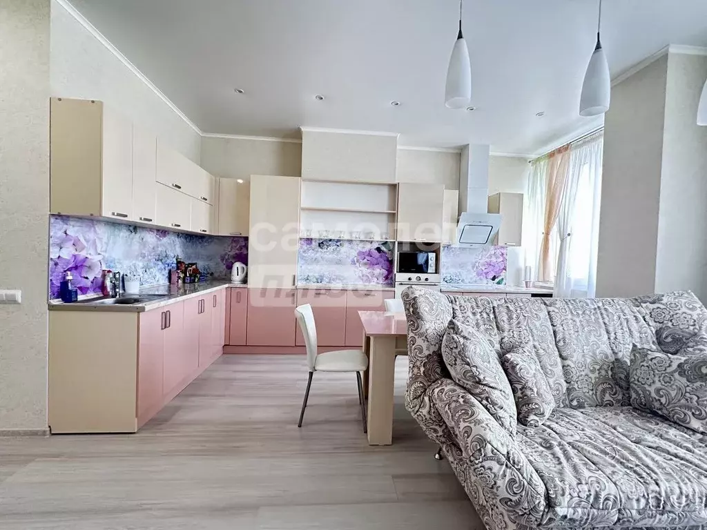 Студия Челябинская область, Челябинск ул. Маркса, 81 (42.7 м) - Фото 0