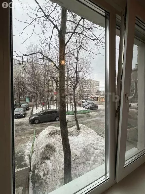 2-комнатная квартира: Мончегорск, Ленинградская набережная, 30к6 (51.5 ... - Фото 0