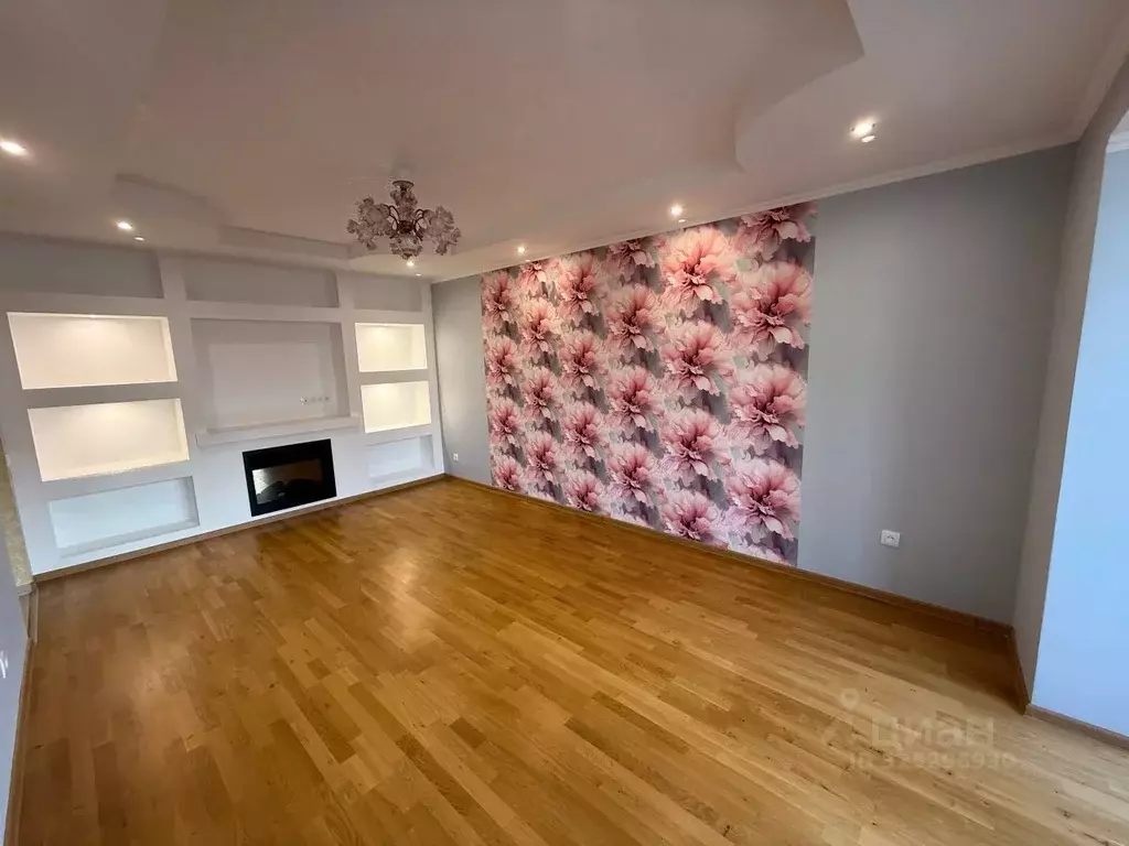 3-к кв. Саратовская область, Энгельс ул. Шурова Гора, 7/6 (80.0 м) - Фото 1