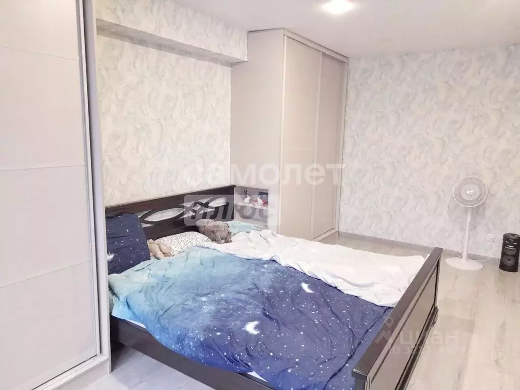 3-к кв. Калужская область, Калуга ул. Марата, 1 (60.3 м) - Фото 2