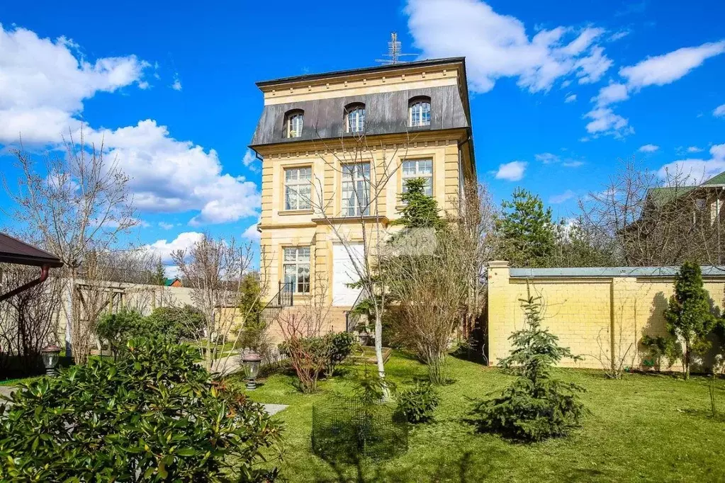 Дом в Московская область, Одинцовский городской округ, с. Усово  (800 ... - Фото 1