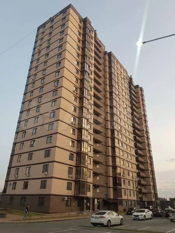 1-к. квартира, 40 м, 8/25 эт. - Фото 0