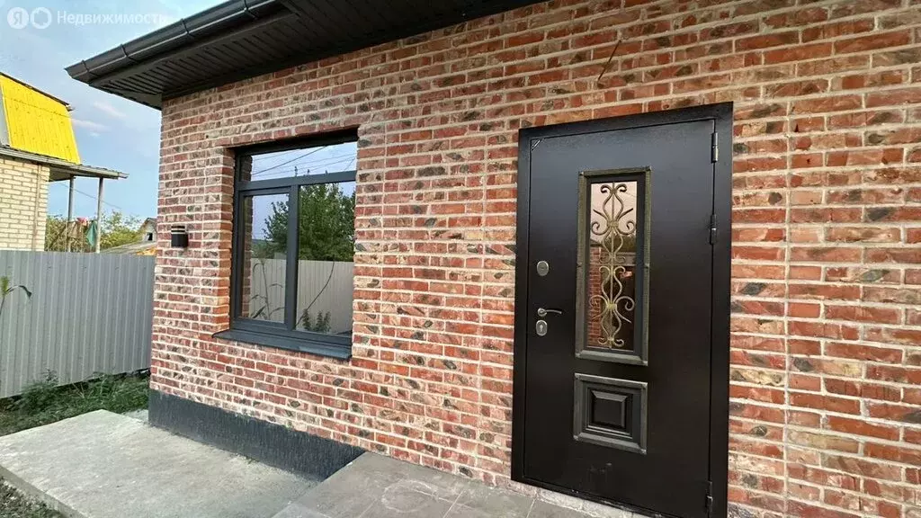 Дом в хутор Копанской, улица имени Кокоры, 25 (100 м) - Фото 1