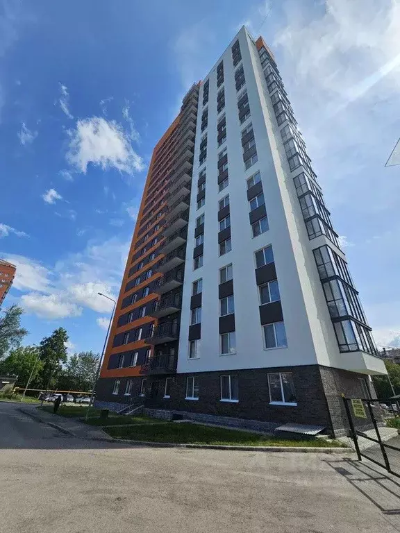 2-к кв. Пермский край, Пермь ул. Карбышева, 49А (61.1 м) - Фото 0