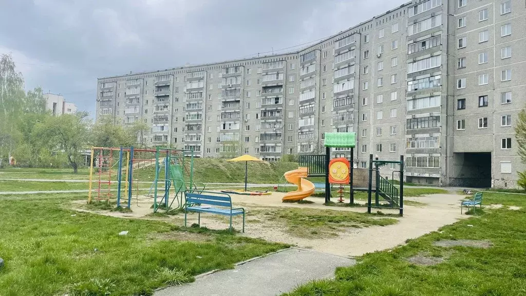 2-к. квартира, 48 м, 4/9 эт. - Фото 1