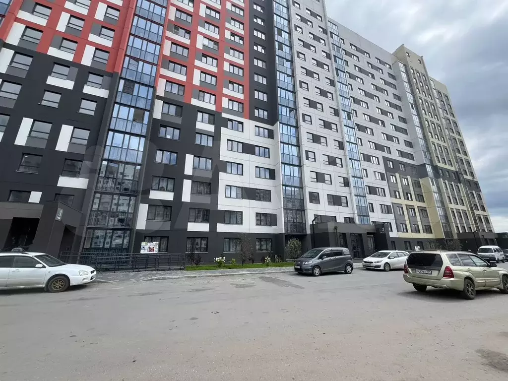 1-к. квартира, 41 м, 1/15 эт. - Фото 0