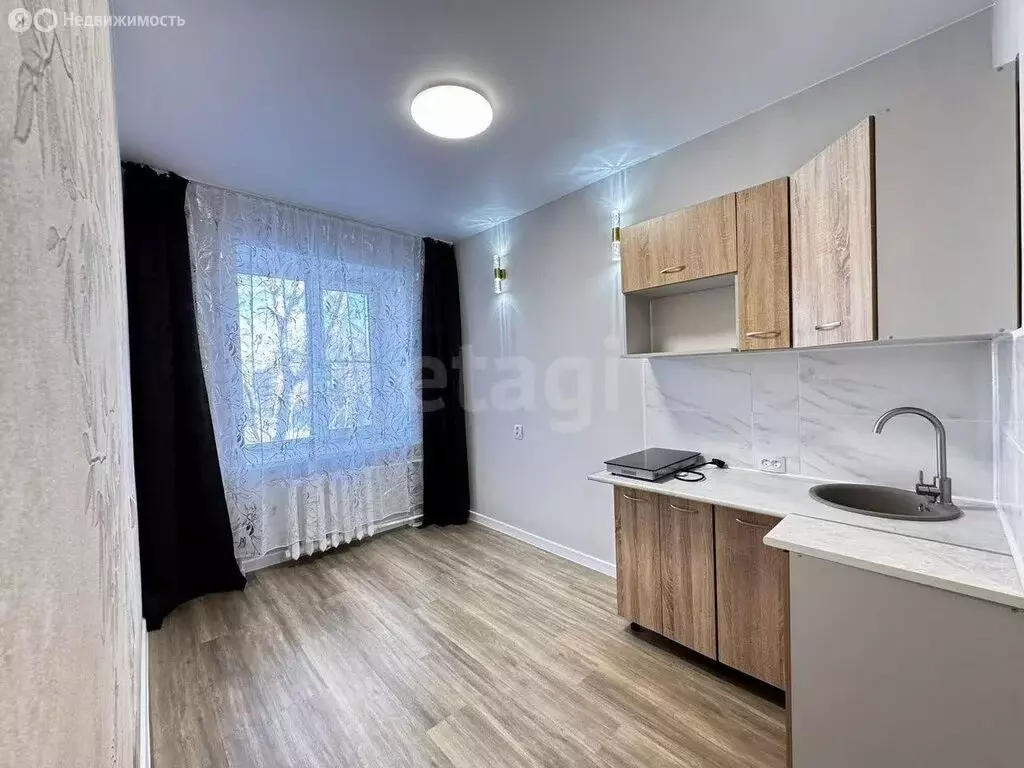 Квартира-студия: Барнаул, улица 40 лет Октября, 32 (13 м) - Фото 1