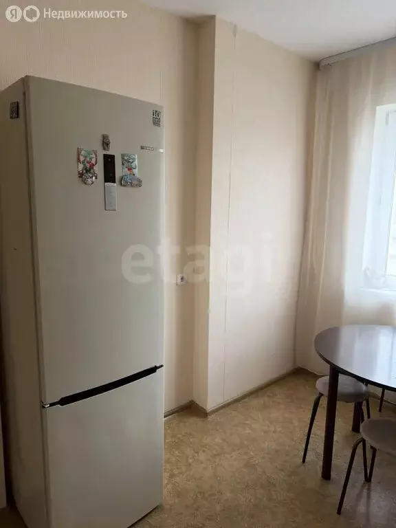 2-комнатная квартира: Тобольск, 15-й микрорайон, 31 (58.6 м) - Фото 2