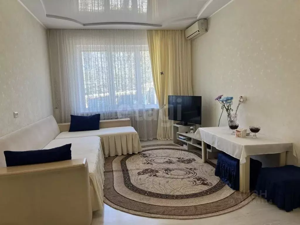3-к кв. Крым, Симферополь ул. Миллера (62.4 м) - Фото 0