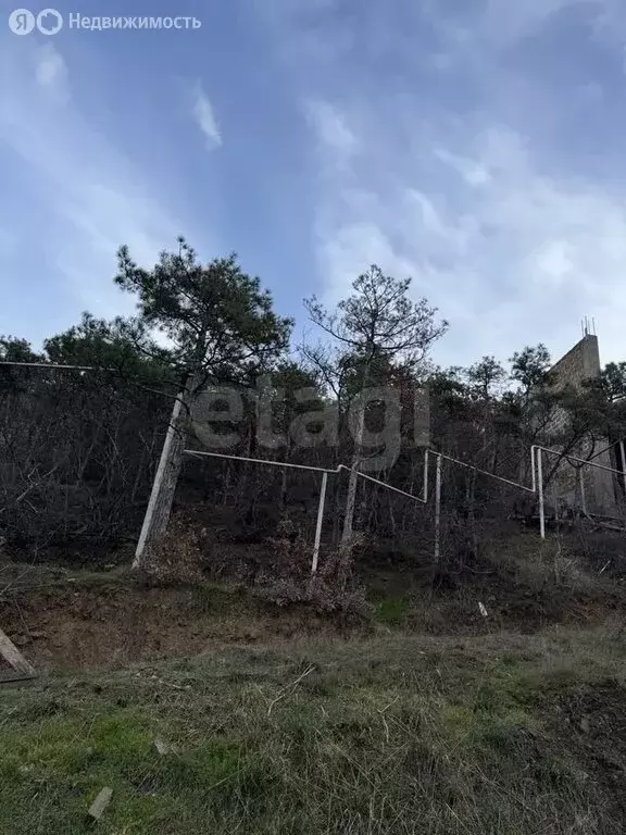 Участок в посёлок Семидворье, улица Николая Стахеева (2.1 м) - Фото 1