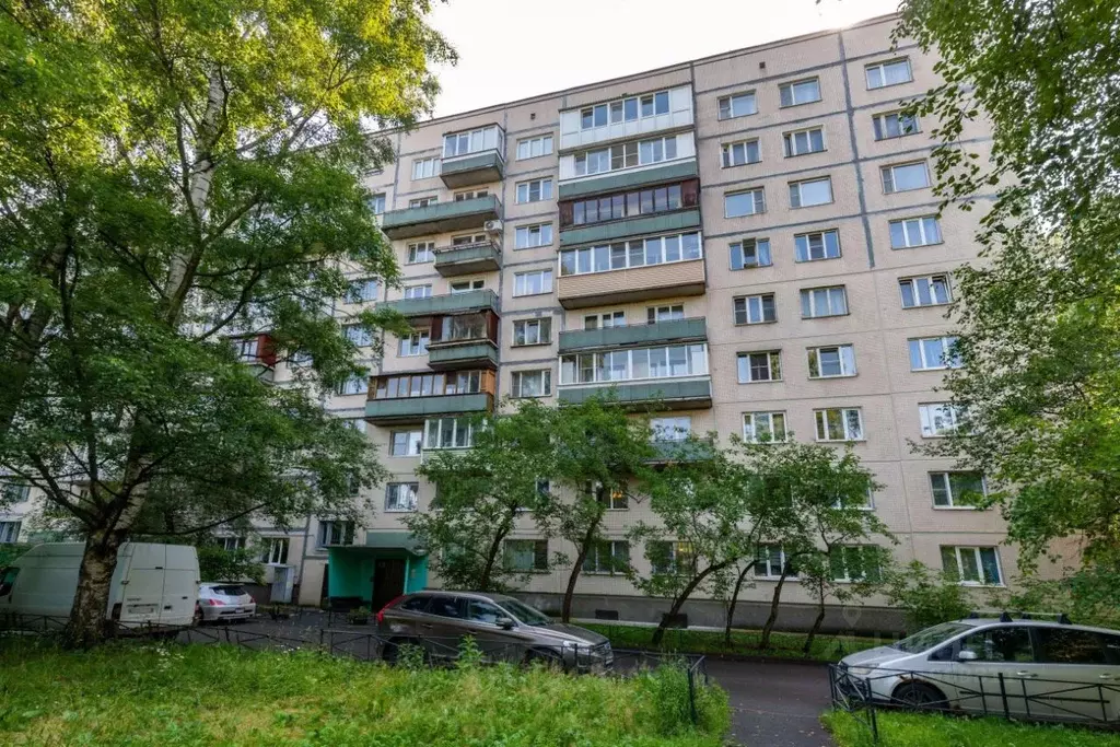 3-к кв. Санкт-Петербург ул. Стасовой, 4к1 (72.55 м) - Фото 1