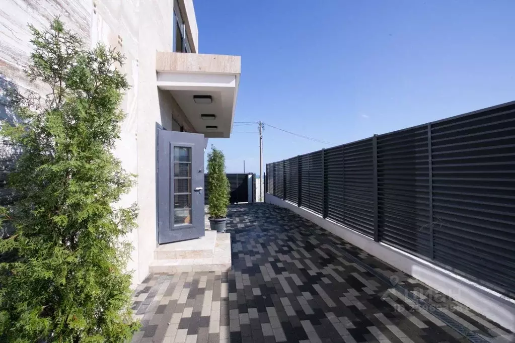 Дом в Краснодарский край, Сочи ул. Ворошиловградская, 256/8 (170 м) - Фото 1