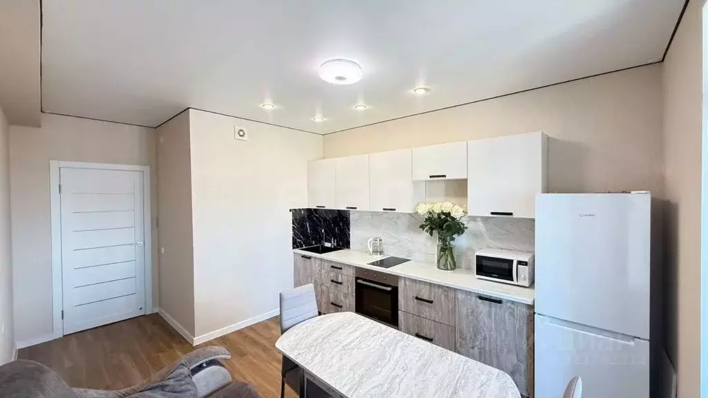 1-к кв. Ханты-Мансийский АО, Ханты-Мансийск Самаровская ул., 4 (41.2 ... - Фото 1