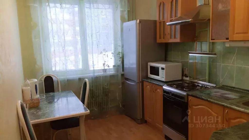 2-к кв. Волгоградская область, Волгоград ул. 39-й Гвардейской Дивизии, ... - Фото 1