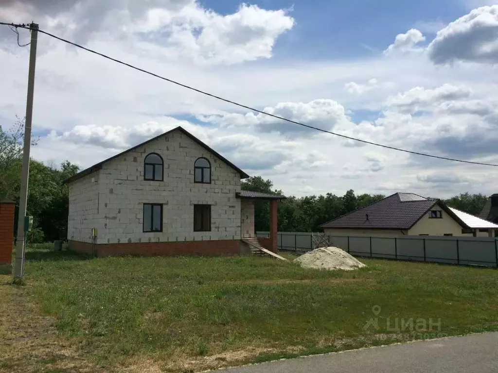 Дом в Белгородская область, Белгородский район, Никольское с/пос, с. ... - Фото 0