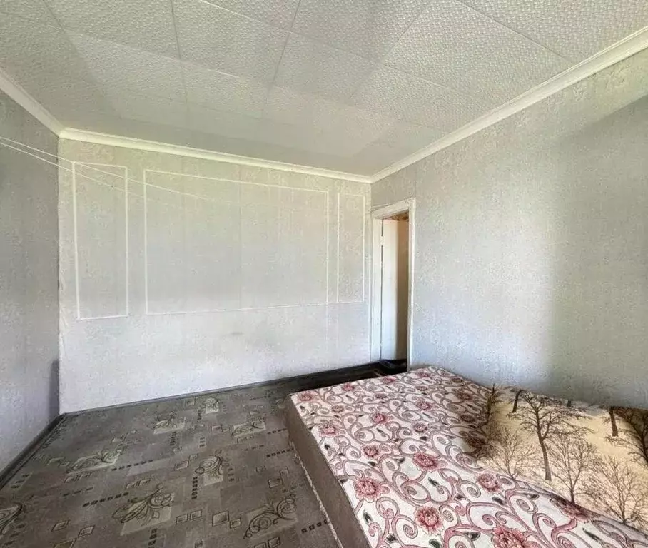 4-к кв. Оренбургская область, Оренбург Волгоградская ул., 32 (60.5 м) - Фото 0