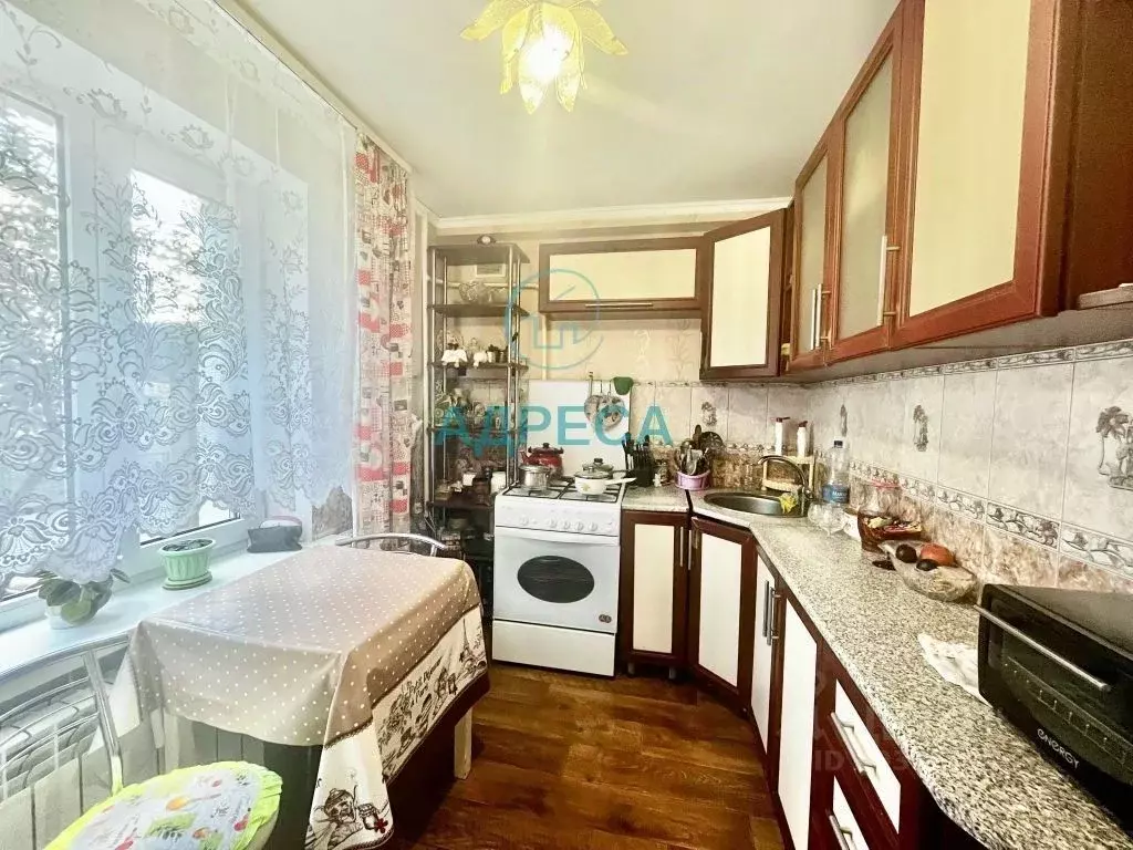 3-к кв. Белгородская область, Новый Оскол Дорожная ул., 4 (58.7 м) - Фото 2