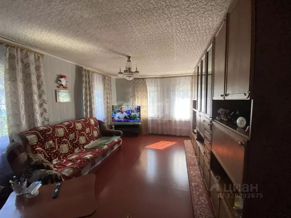 Дом в Кемеровская область, Кемерово Мартовская ул. (50 м) - Фото 1