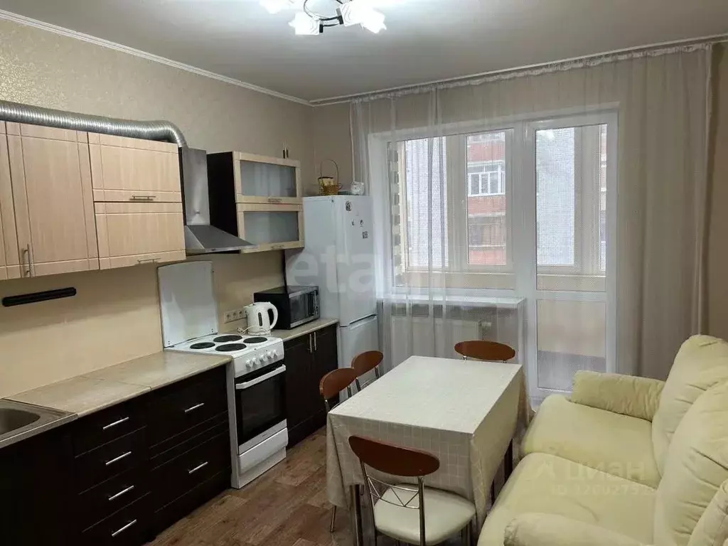 1-к кв. Ханты-Мансийский АО, Сургут ул. 30 лет Победы, 41 (57.0 м) - Фото 1