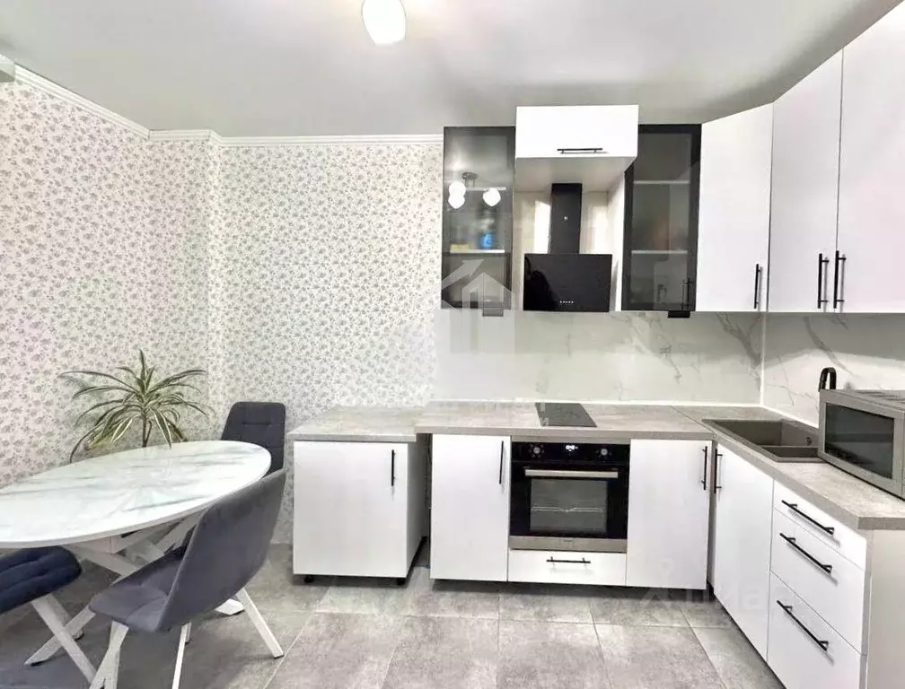 1-к кв. Калининградская область, Калининград ул. Гайдара, 90 (49.6 м) - Фото 1