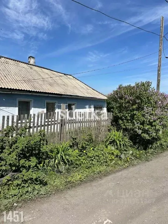 Дом в Кемеровская область, Прокопьевск Чумышская ул. (50 м) - Фото 1