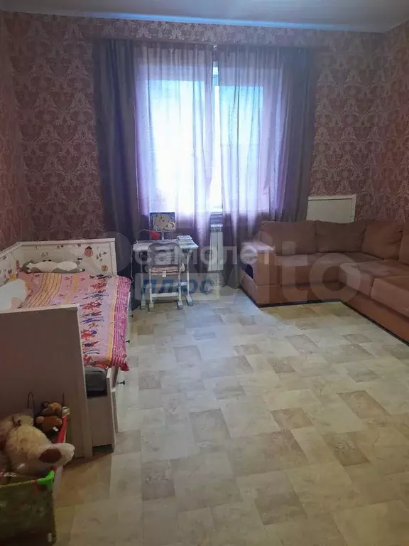 1-к. квартира, 50 м, 1/3 эт. - Фото 1