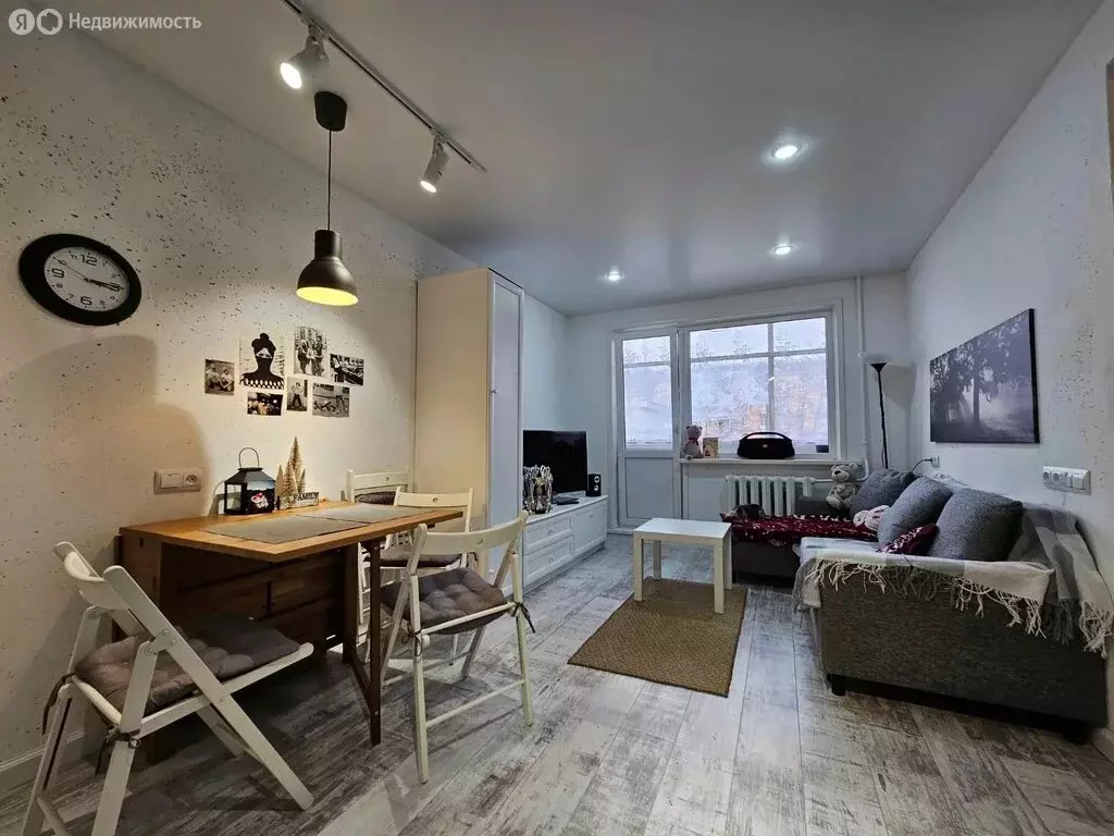 3-комнатная квартира: Псков, Конная улица, 5 (58 м) - Фото 2