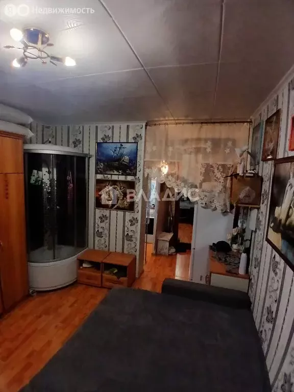 1к в 8-комнатной квартире (17.6 м) - Фото 1
