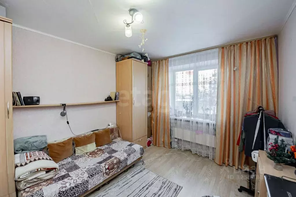 Комната Тюменская область, Тюмень ул. Мельникайте, 127а (49.0 м) - Фото 1