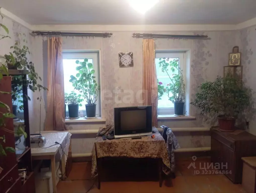 Дом в Белгородская область, Губкинский городской округ, с. Сергиевка ... - Фото 1