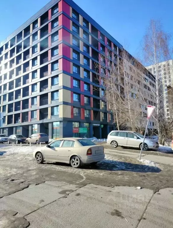 Склад в Свердловская область, Екатеринбург ул. Пехотинцев (3 м) - Фото 1