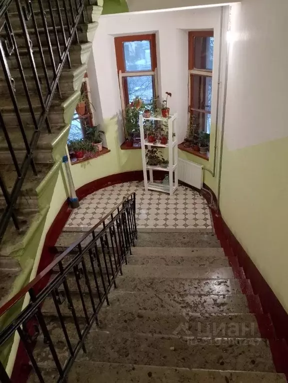 3-к кв. Санкт-Петербург просп. Большой Васильевского острова, 94 (67.5 ... - Фото 0