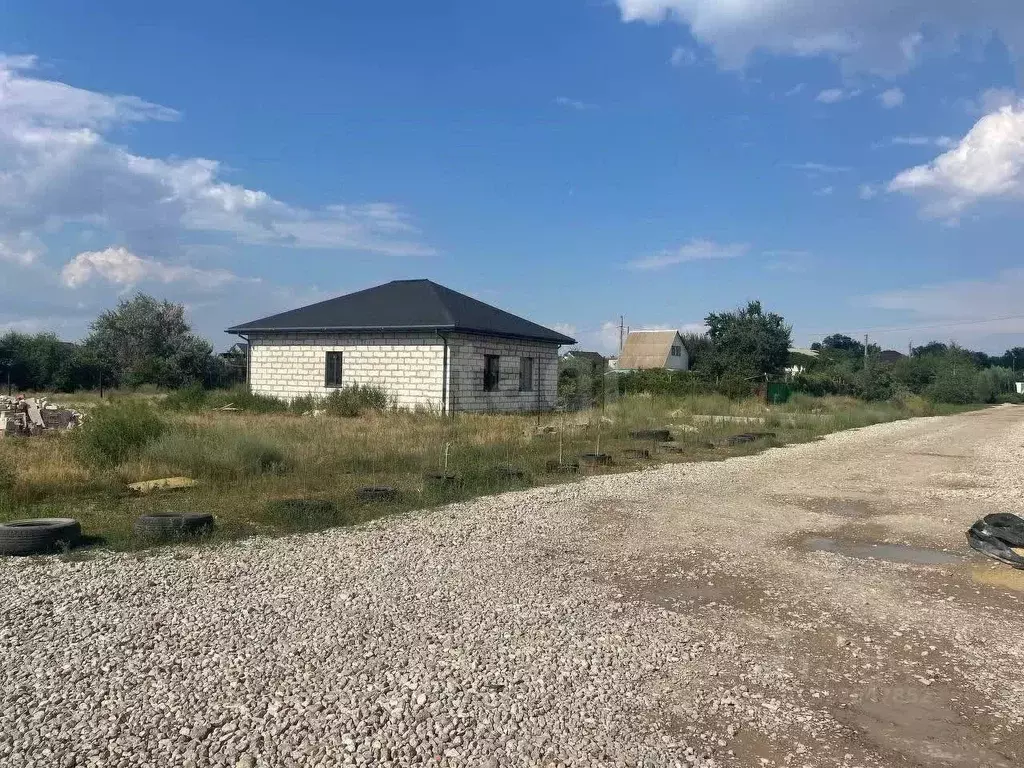 Дом в Волгоградская область, Среднеахтубинский район, Фрунзенское ... - Фото 2