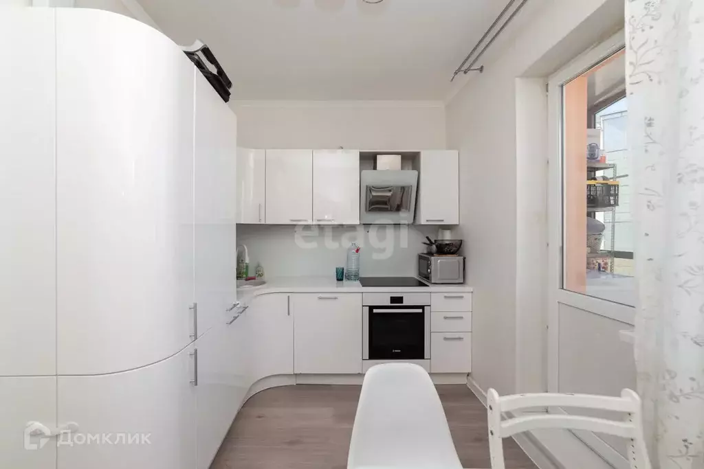 Продаётся 2-к квартира, 60.4 м - Фото 0
